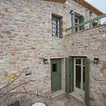 Kyparissia Aries Stone Maisonette, Panoramic Views Hébergement de vacances Míloi