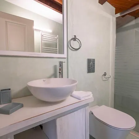 Kyparissia Aries Stone Maisonette, Panoramic Views Hébergement de vacances *