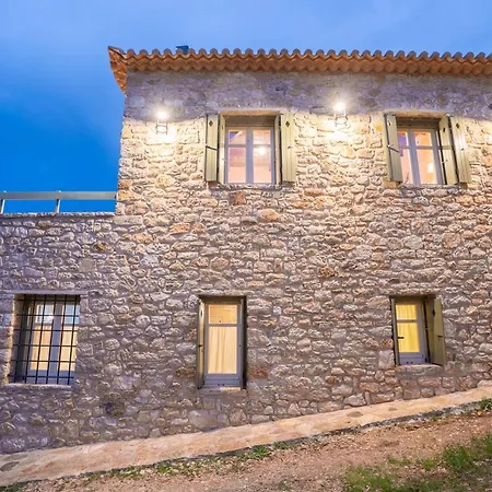 Kyparissia Aries Stone Maisonette, Panoramic Views Holiday home