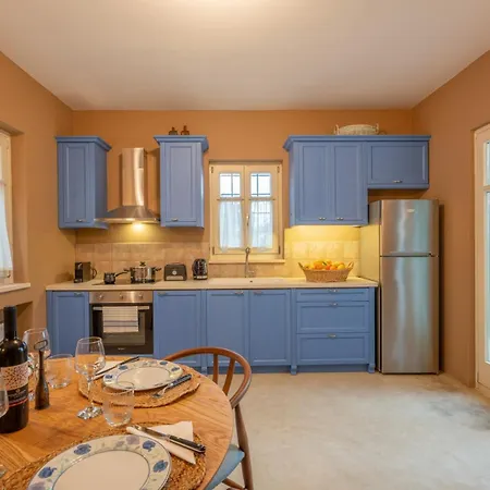 Kyparissia Aries Stone Maisonette, Panoramic Views