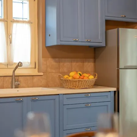 Aries, Marvelous 2floors Maisonette Old Town Of Kyparissia *