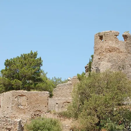 Aries, Marvelous 2floors Maisonette Old Town Of Kyparissia Holiday home