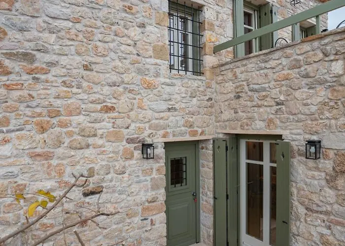 Aries, Marvelous 2floors Maisonette Old Town Of Kyparissia Prázdninový dům Míloi