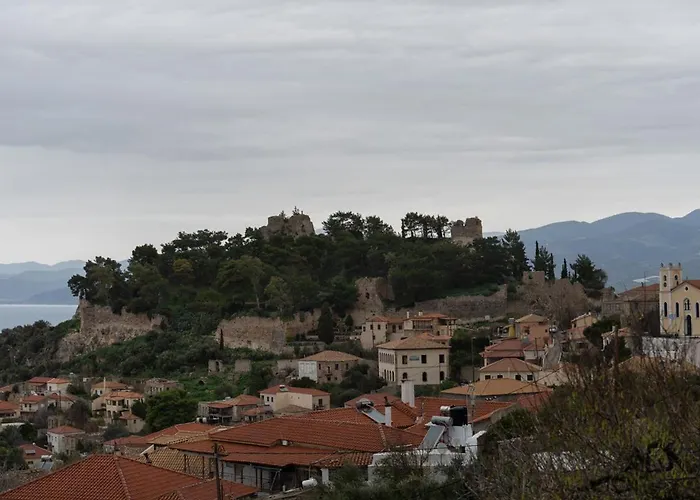 Prázdninový dům Aries, Marvelous 2floors Maisonette Old Town Of Kyparissia Míloi